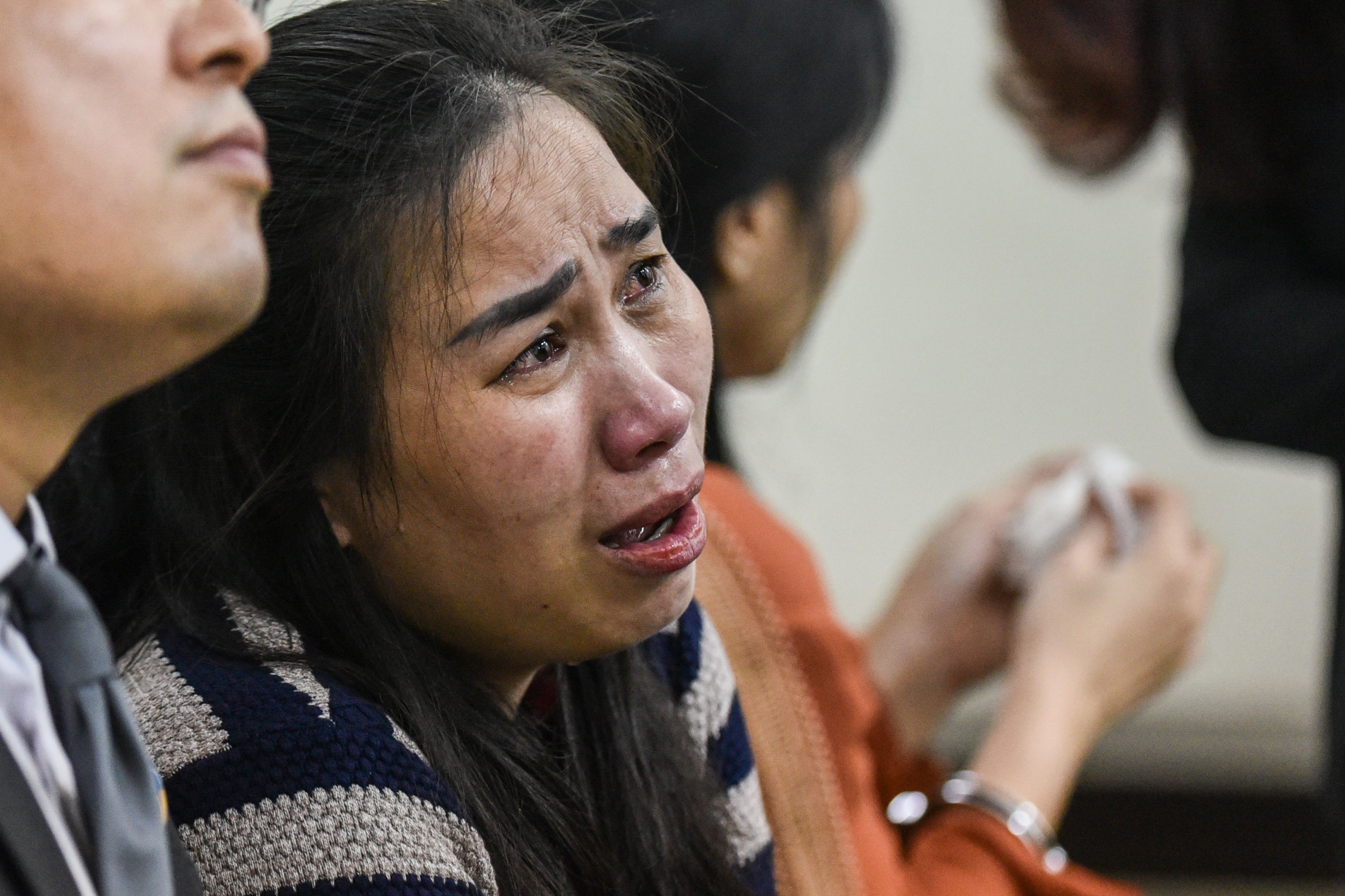 Nuoc mat cua 2 phu nu am muu day doanh nhan vao tu hinh anh