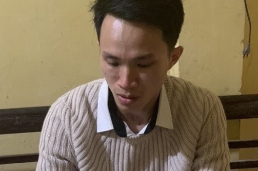 Khoi to ke giet bac ruot de cuop tai san hinh anh
