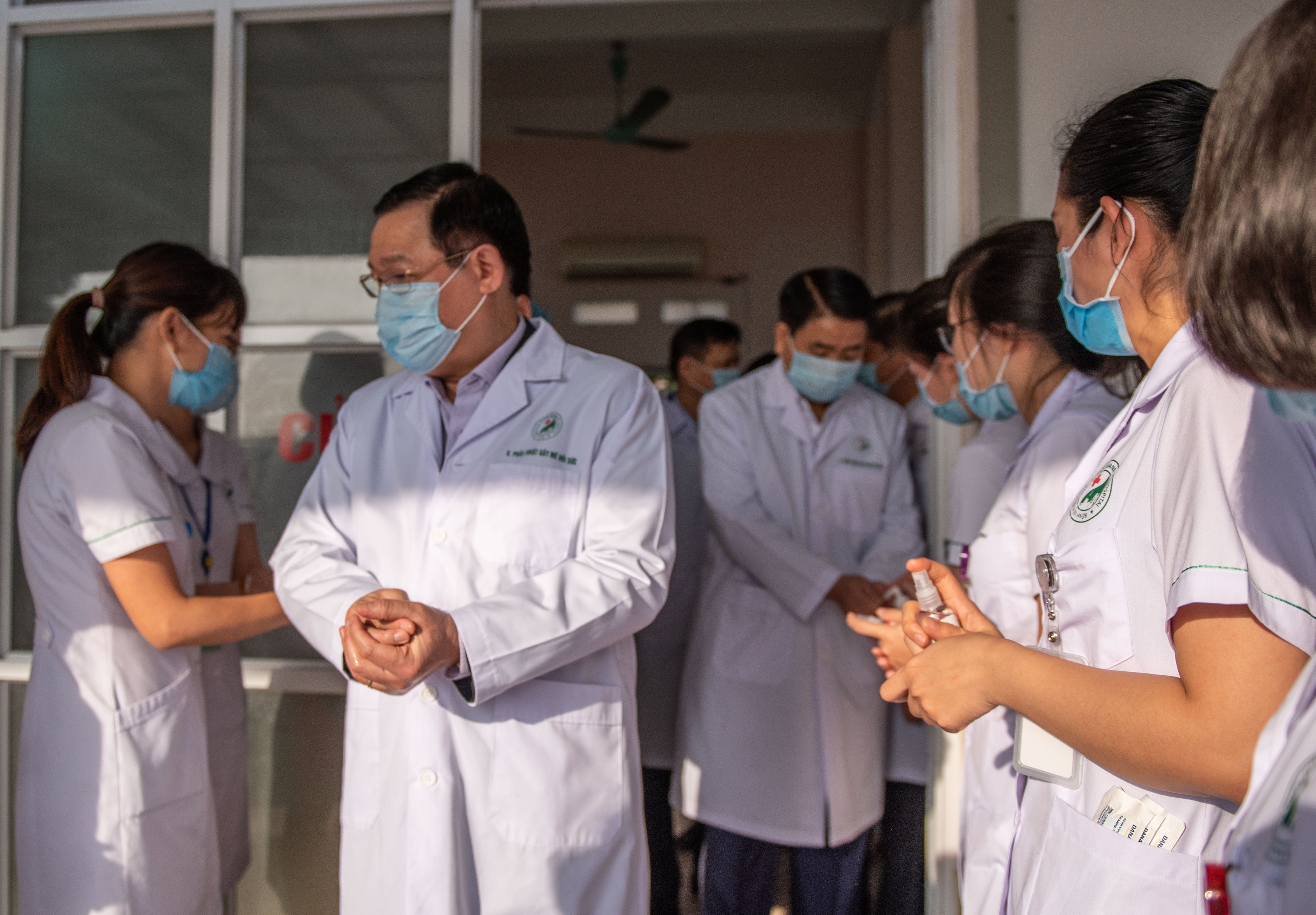 Bi thu Ha Noi kiem tra cong tac phong chong dich covid-19 anh 7