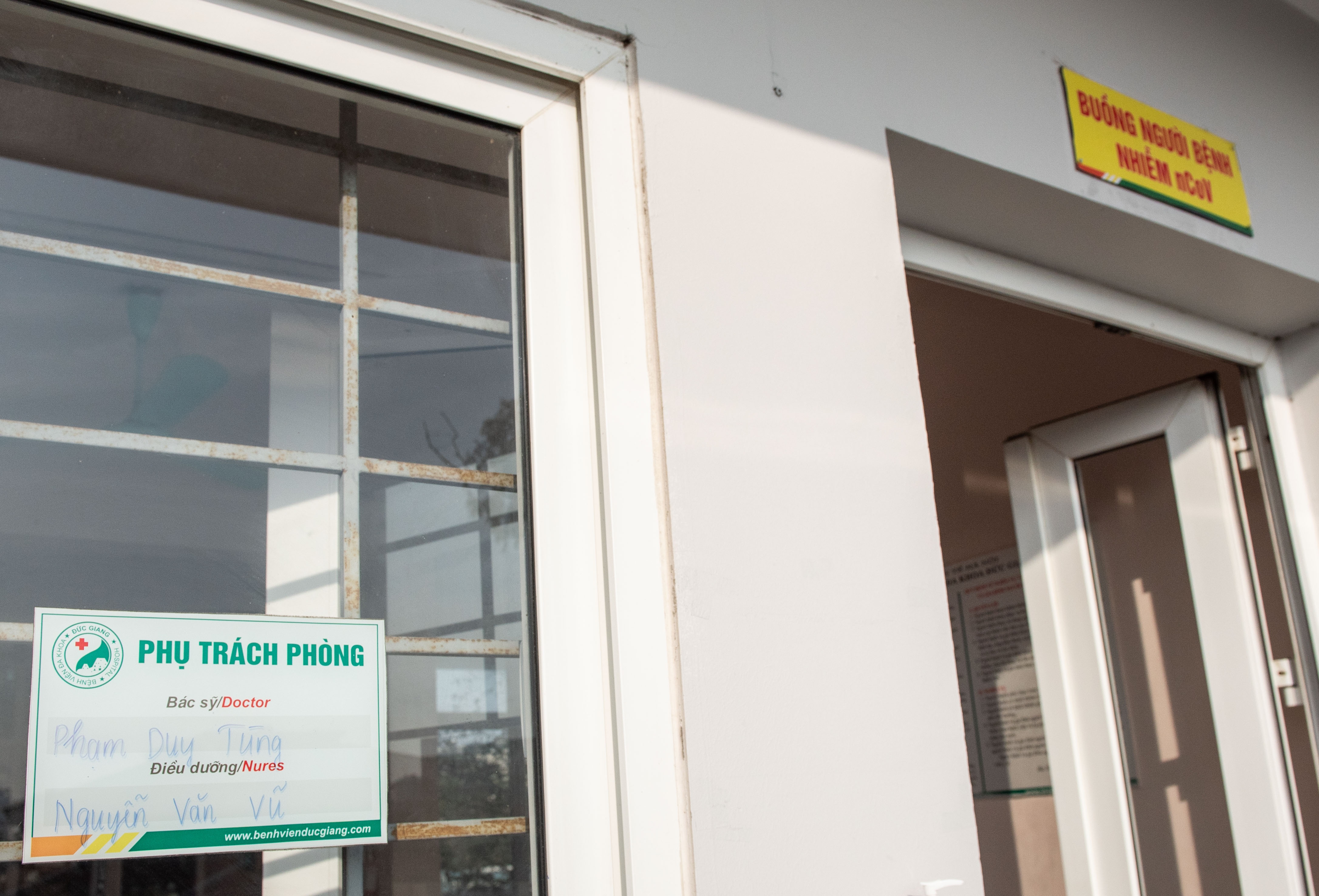 Bi thu Ha Noi kiem tra cong tac phong chong dich covid-19 anh 8