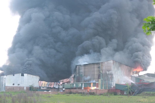 Chay xuong ket 2.000 m2 anh 1