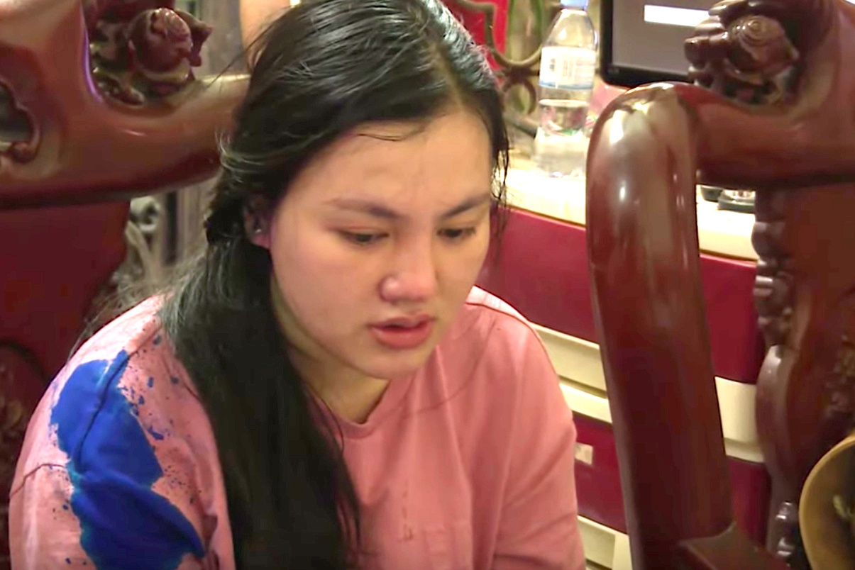 Co gai 26 tuoi cam dau duong day buon ma tuy hinh anh