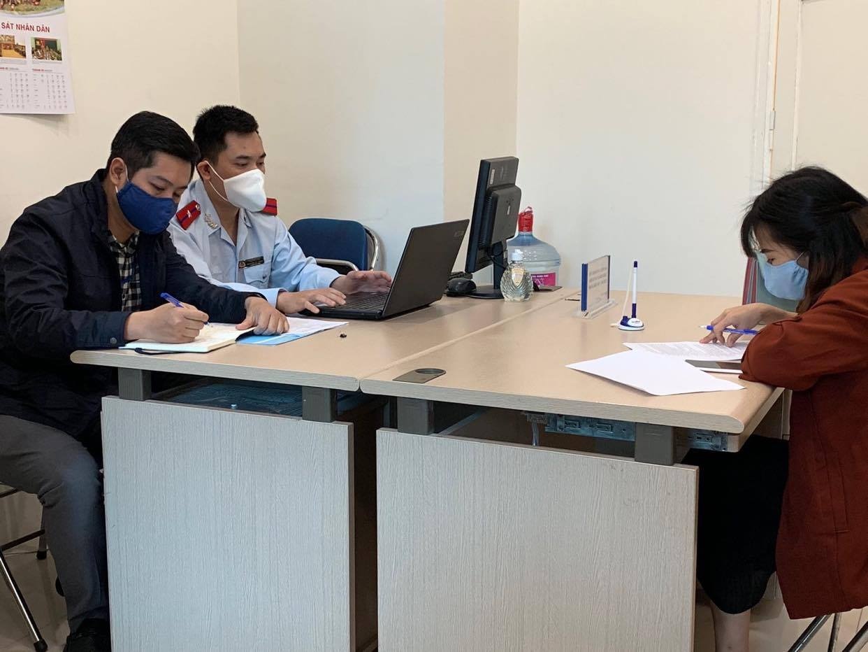 Dang tai thong tin sai su that ve dich Covid-19 anh 1