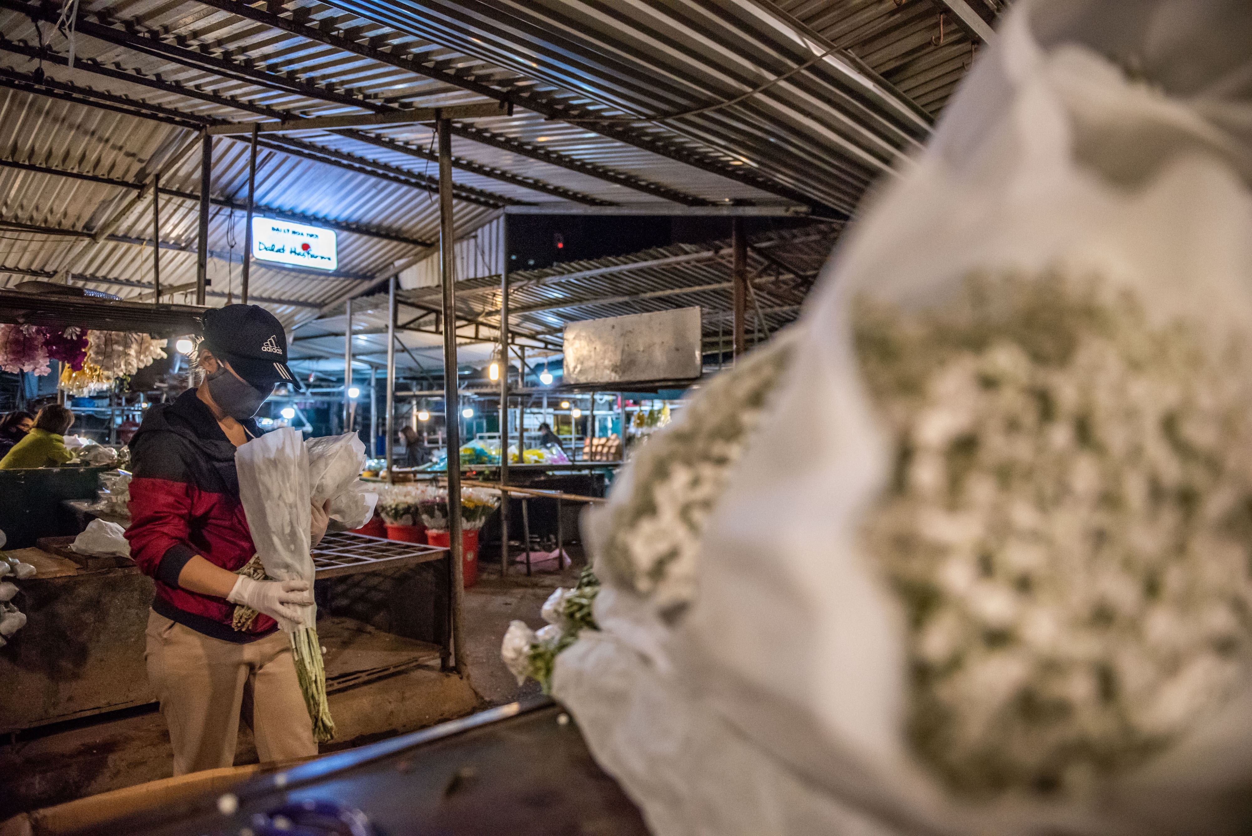 Cho hoa Quang An mo tro lai anh 4