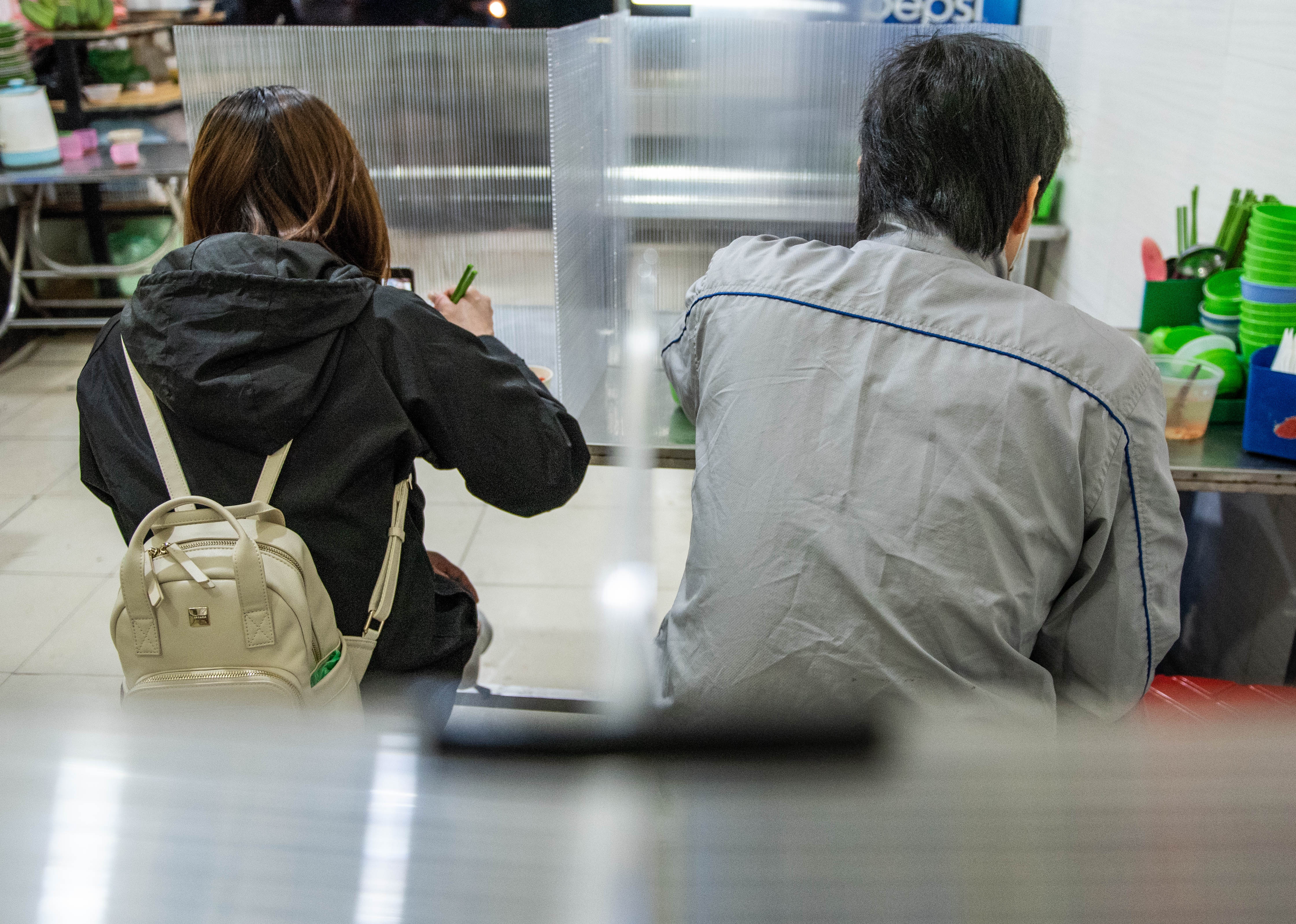 Quan com bui vach ngan anh 4