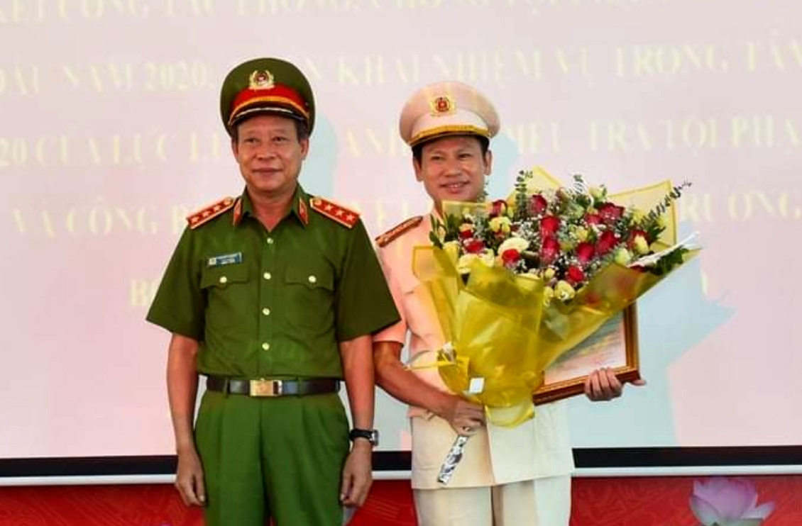 Bo nhiem Giam doc Cong an tinh Yen Bai anh 1