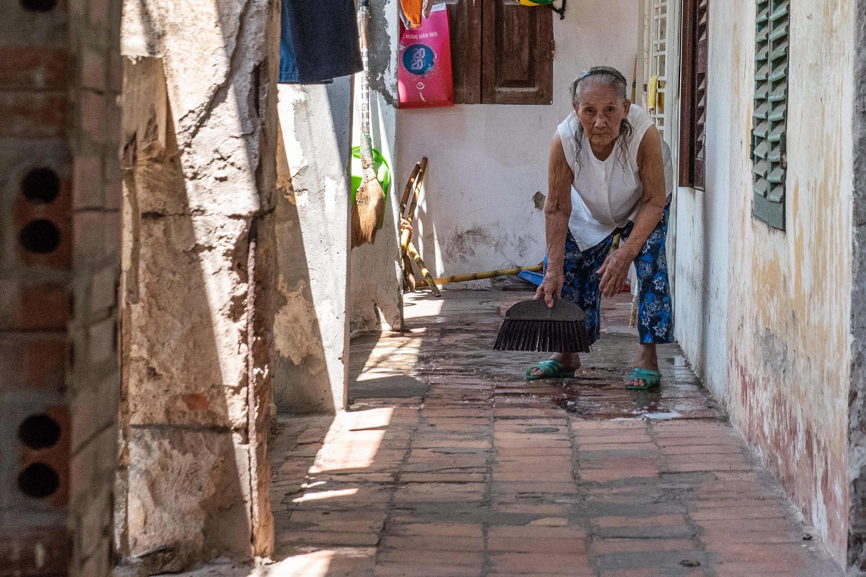 Tap the 3 tang cho sap anh 6