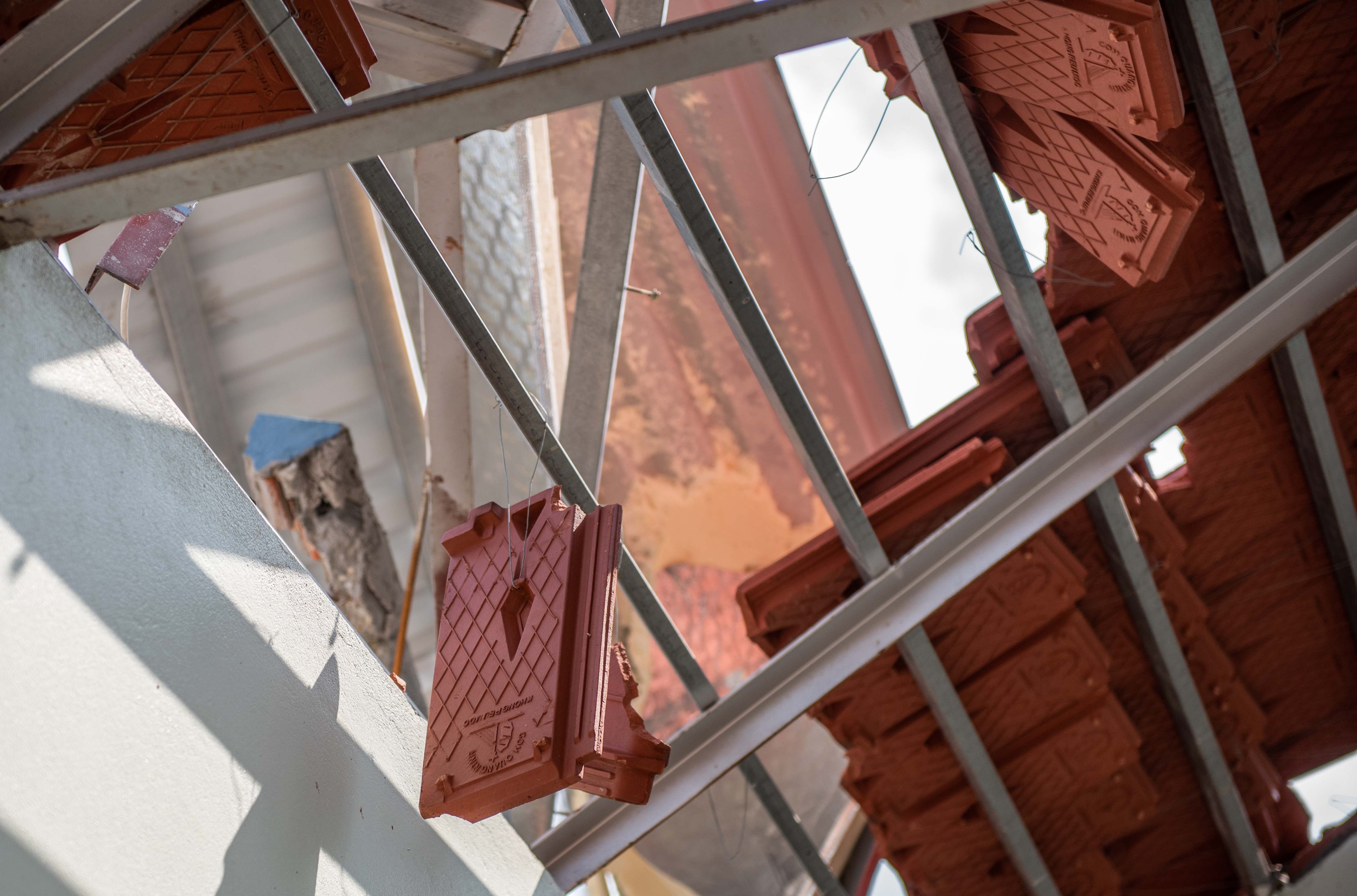 Xuong go sap khien 3 nguoi chet anh 9