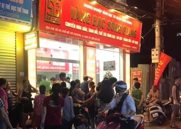 Cướp tiệm vàng Hà Nội ảnh 1 Cuop tiem vang Ha Noi anh 1