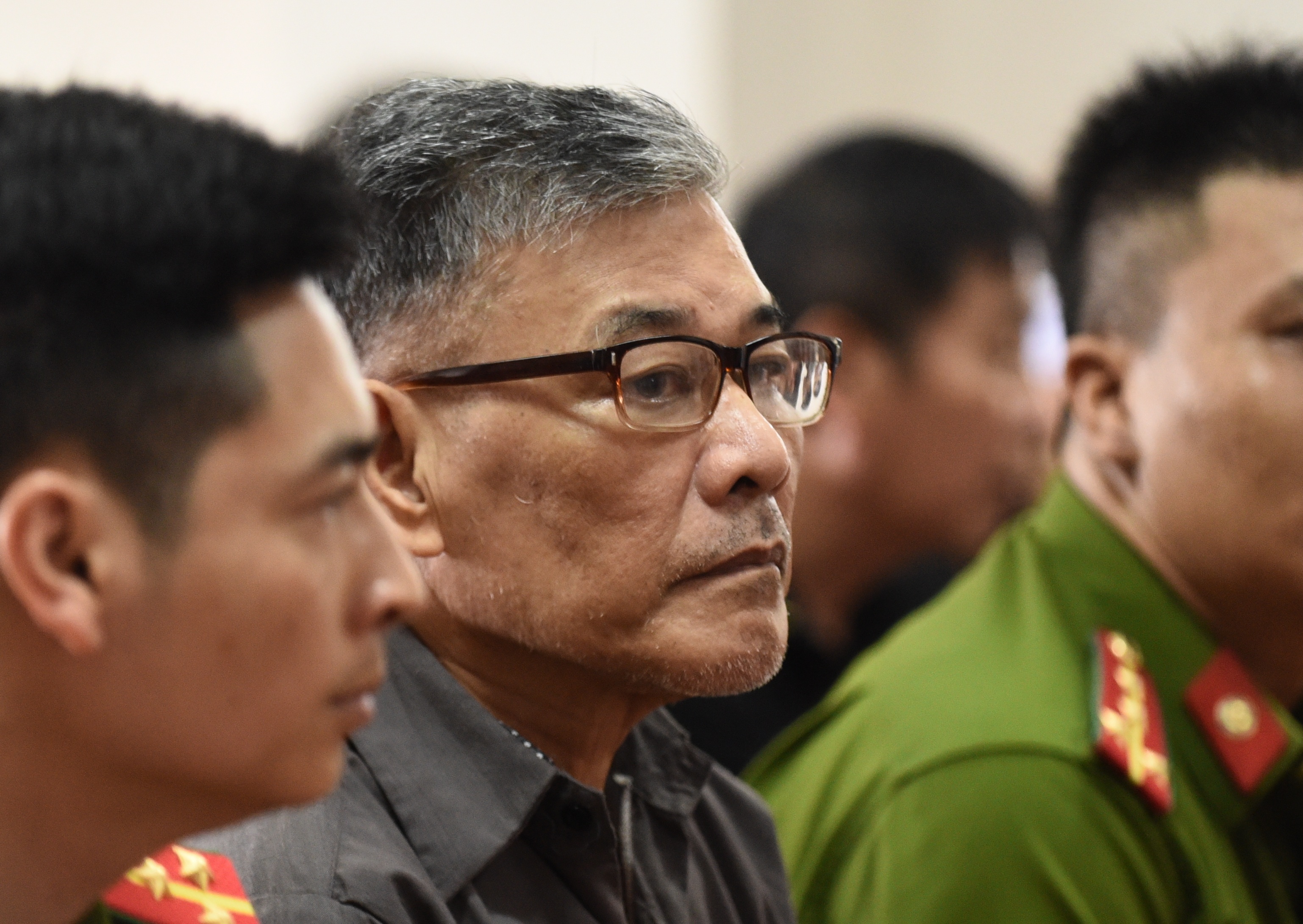 Nguoi truy sat nha em gai: 'Toi tung quy lay de xin lai tien' hinh anh