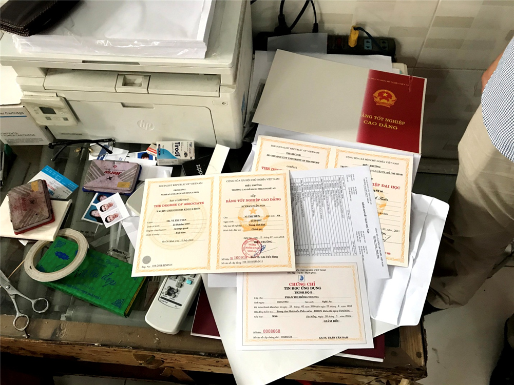 Duong day lam gia con dau,  bang dai hoc anh 2