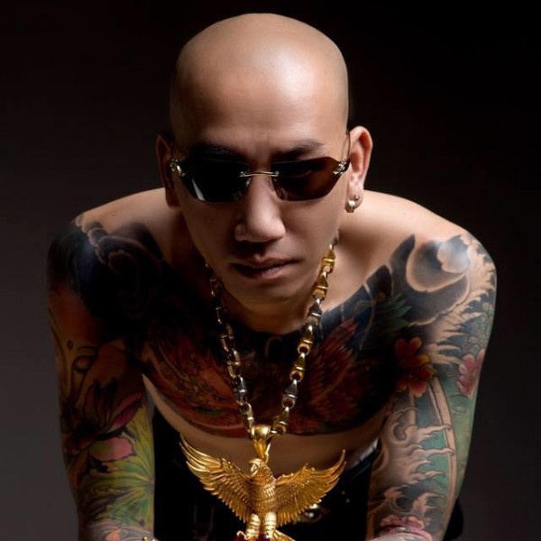 Vo chong Phu Le bi bat hinh anh