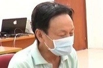 Ong lao trom dien thoai lien tiep bi bat hinh anh