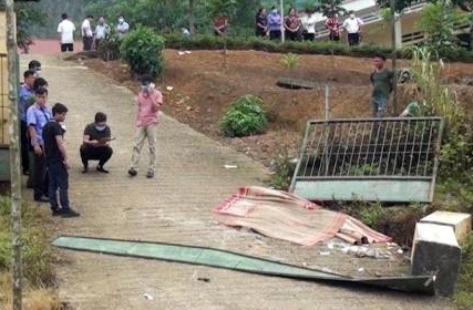 Hieu truong noi ve vu cong do khien 3 hoc sinh tu vong hinh anh