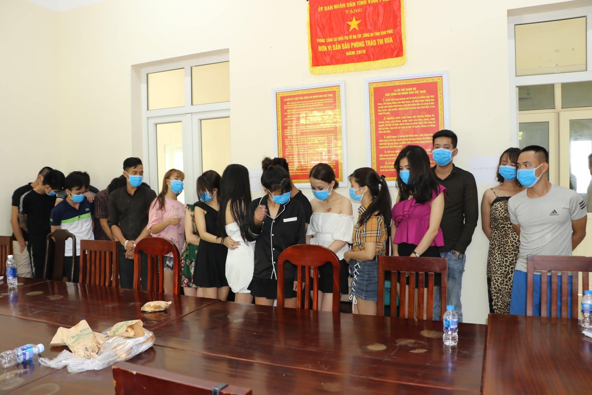 Phê ma túy ảnh 1 Phe ma tuy anh 1