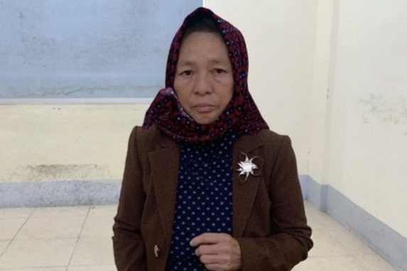 Ban thieu nu sang Trung Quoc gia 23 trieu hinh anh