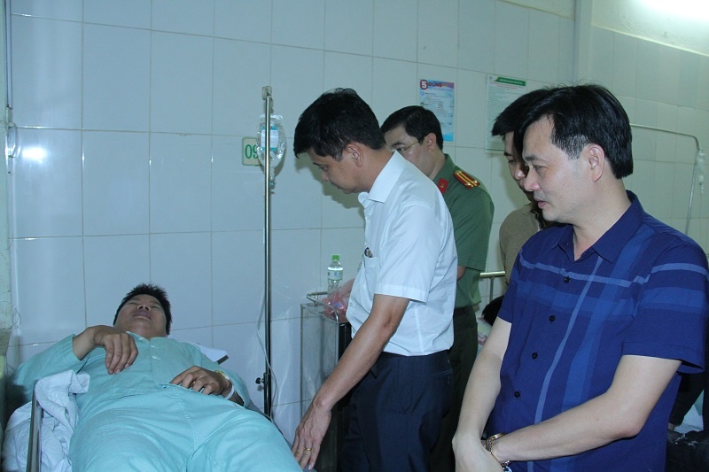 Đâm công an rồi bỏ trốn ảnh 1 Dam cong an roi bo tron anh 1