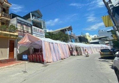 Nha hang bi 'bung' 350 mam tiec cuoi hinh anh