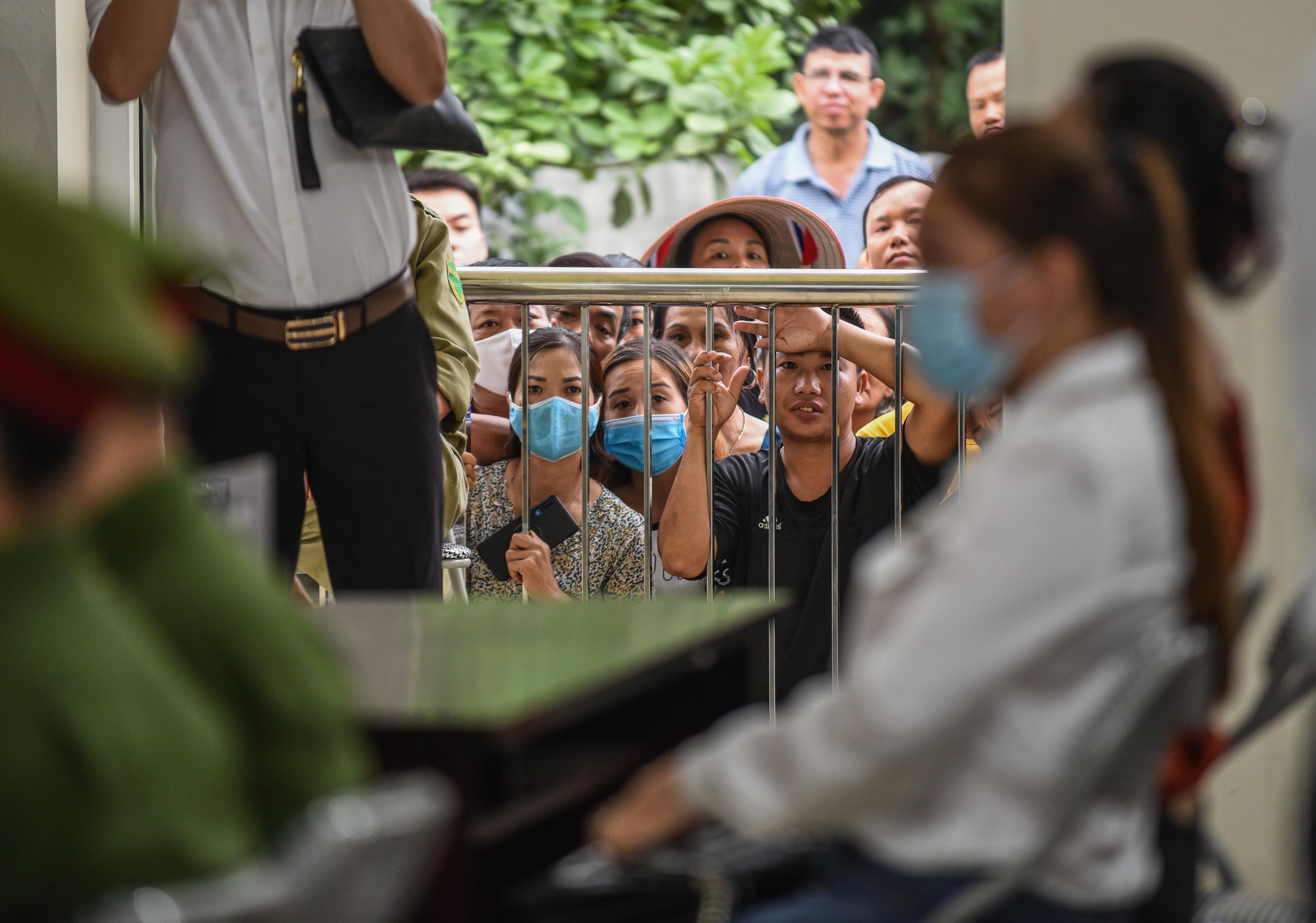 Co gai bi bat quy o Bac Ninh anh 7