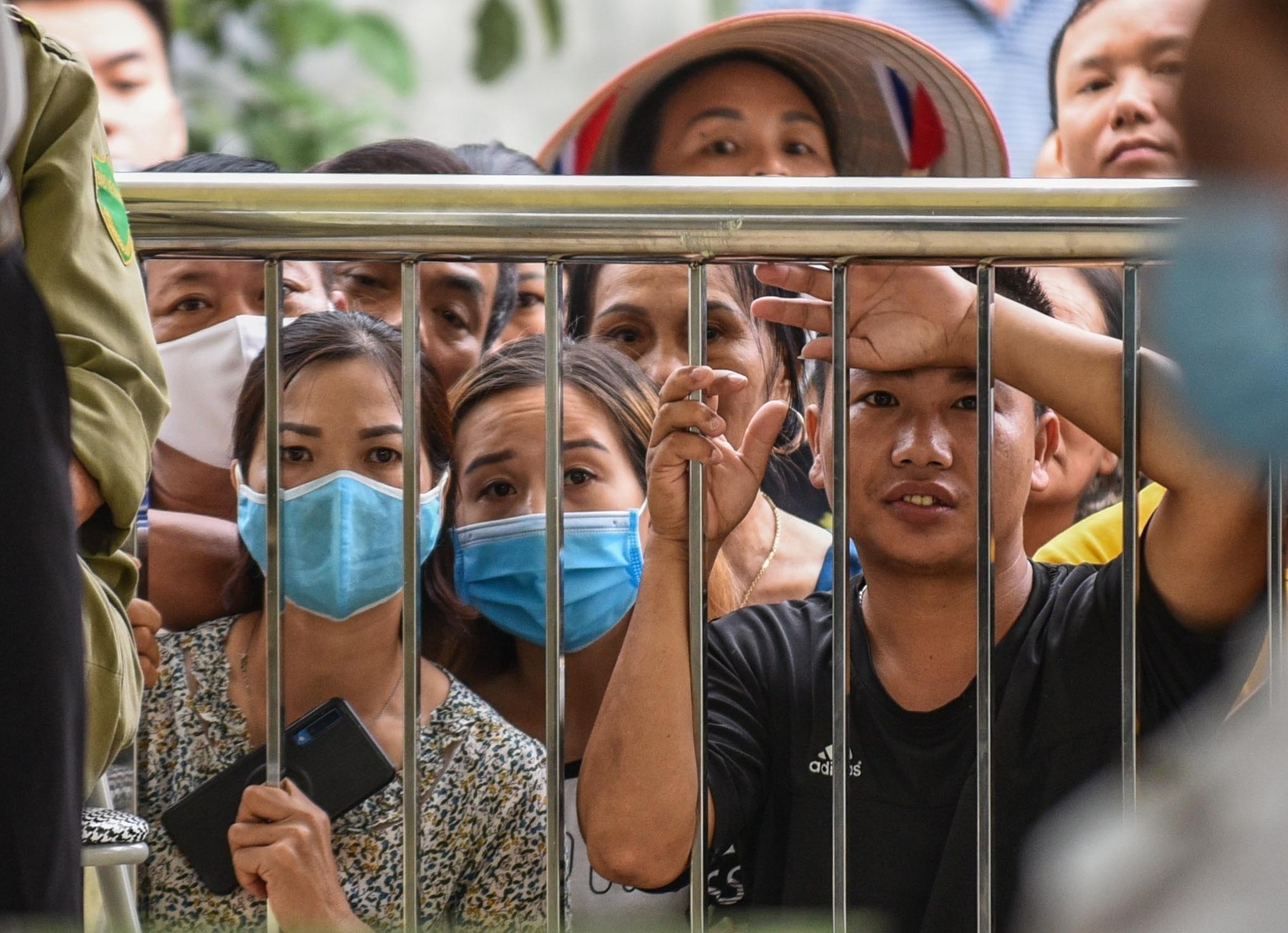 Xu luu dong chu quan nhang nuong lam nhuc thuc khach hinh anh