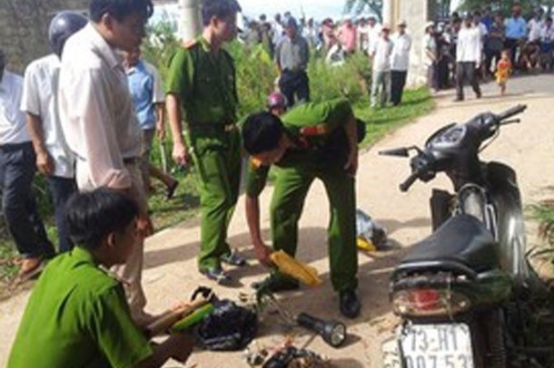 Chong dam vo 2 nhat dao roi uong thuoc diet co hinh anh