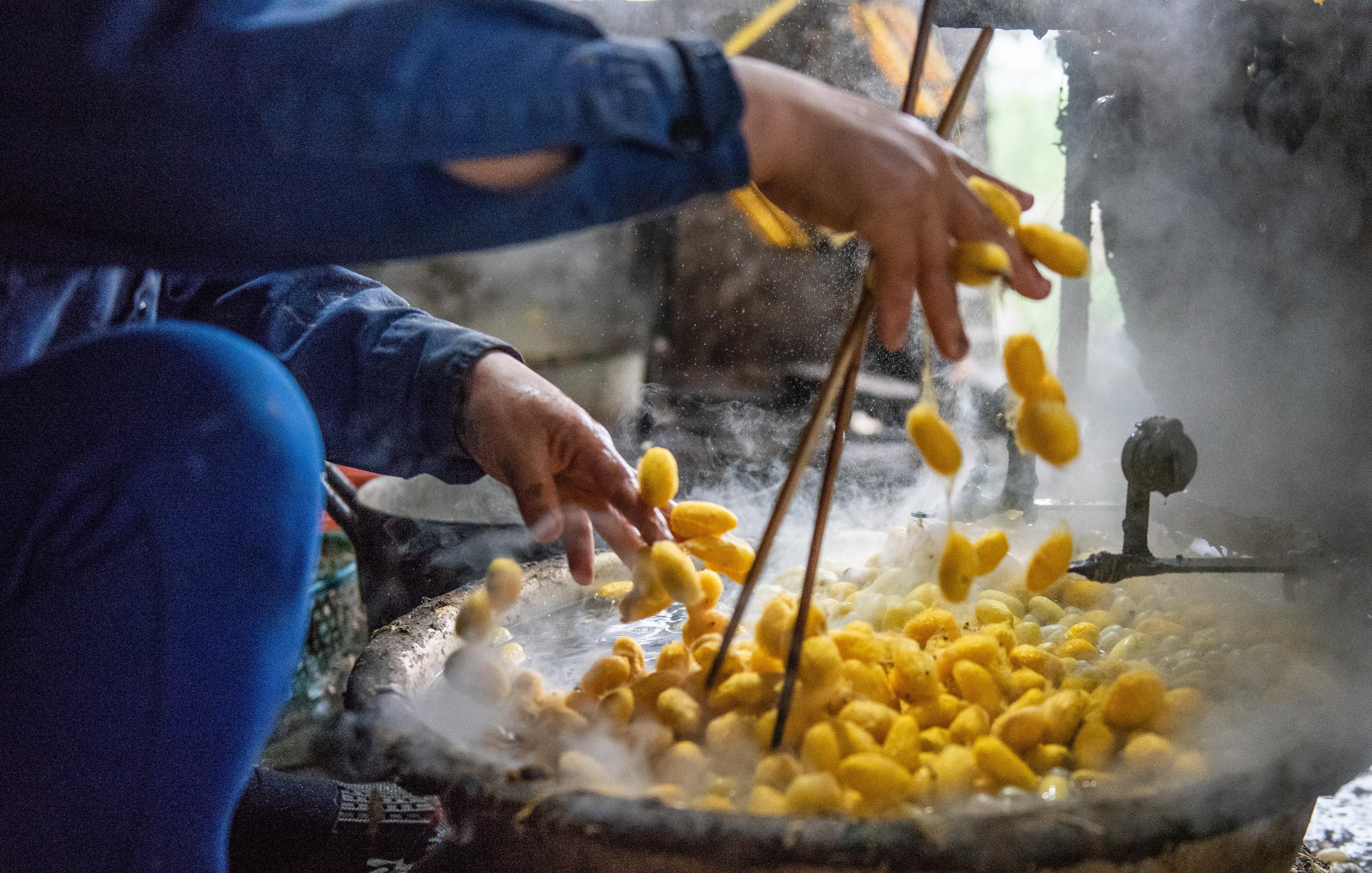 Nghe truyen thong uom to anh 6