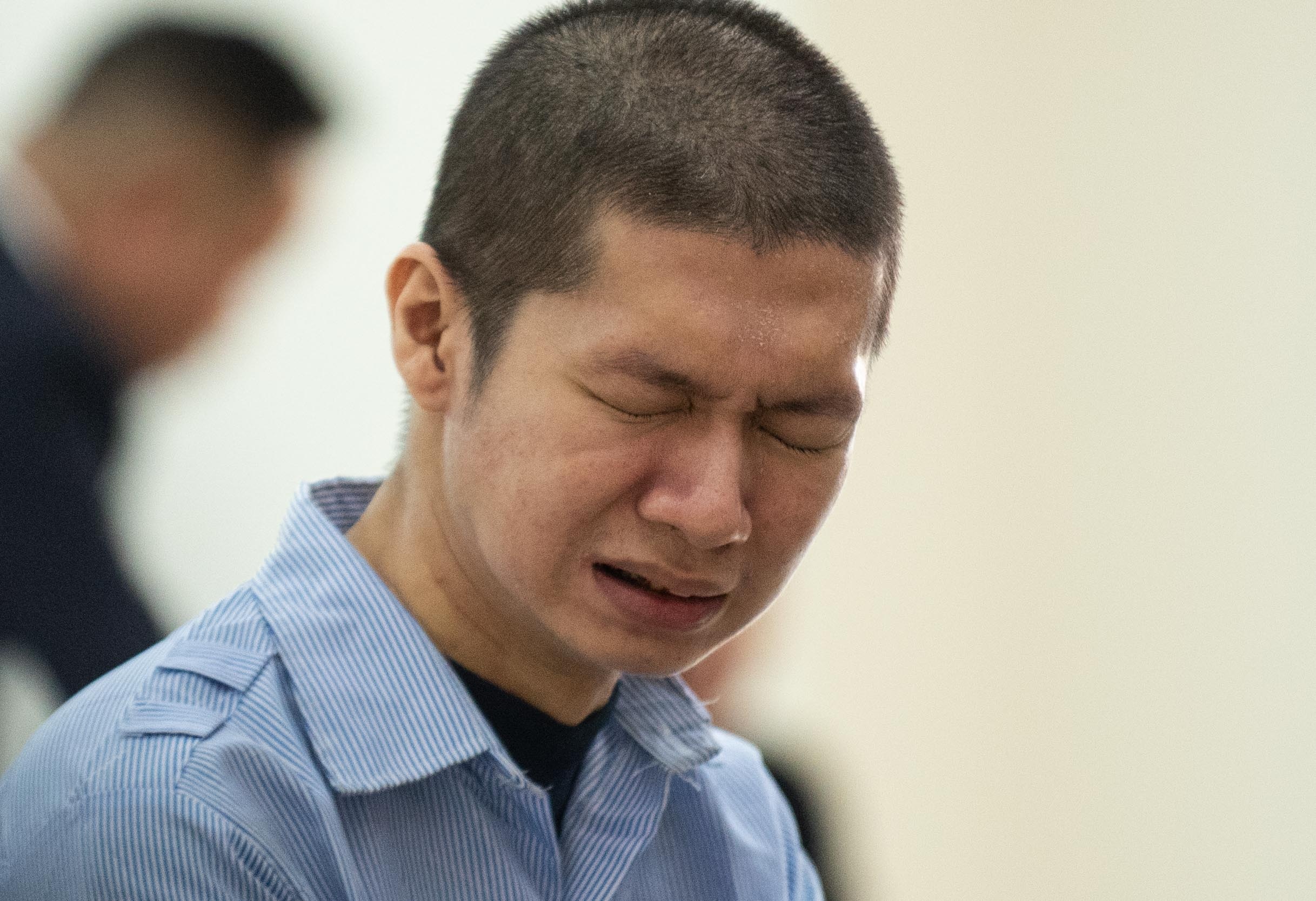 Bao hanh con gai o Ha Noi anh 5