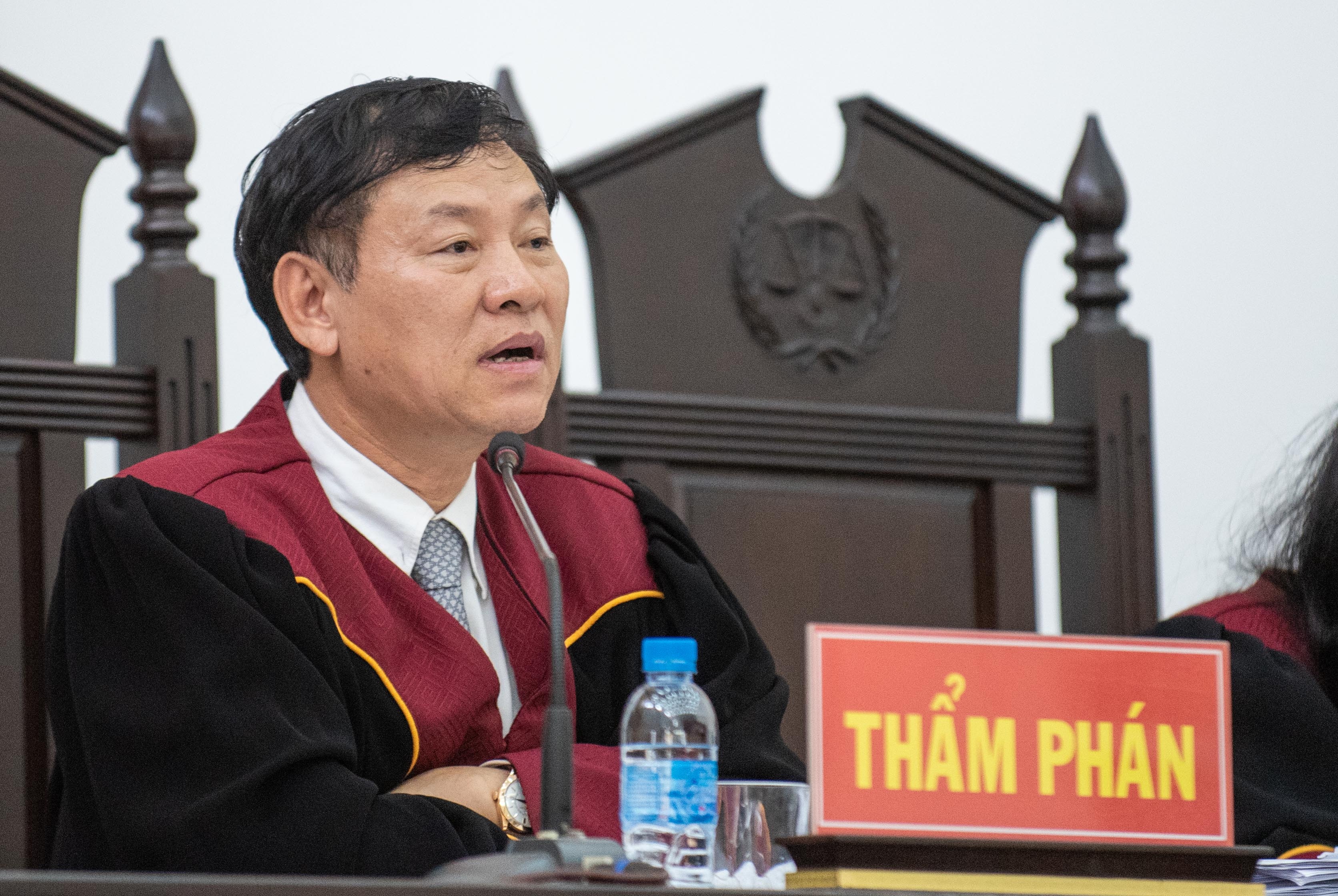 Bao hanh con gai o Ha Noi anh 9