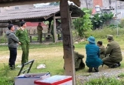 Bat 5 nguoi lien quan vu an mang luc nua dem hinh anh