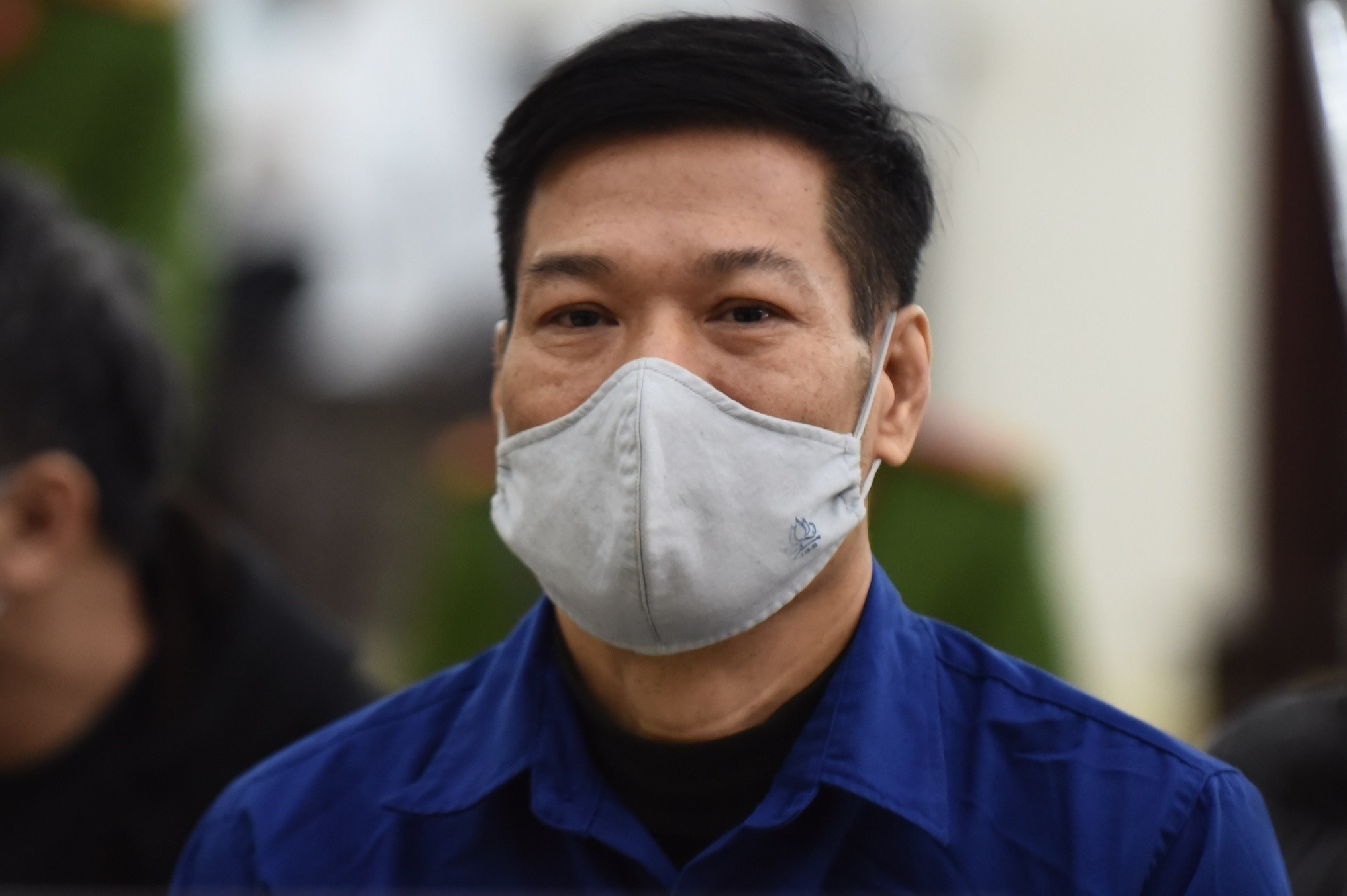 Cuu Giam doc CDC Ha Noi: 'Bi cao rat an han' hinh anh