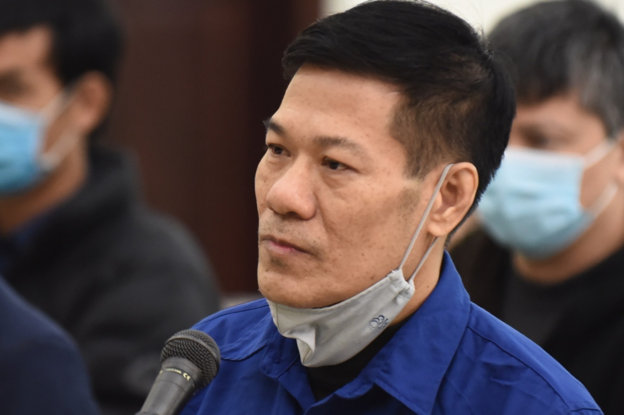 Cuu Giam doc CDC Ha Noi bi de nghi 10-11 nam tu hinh anh