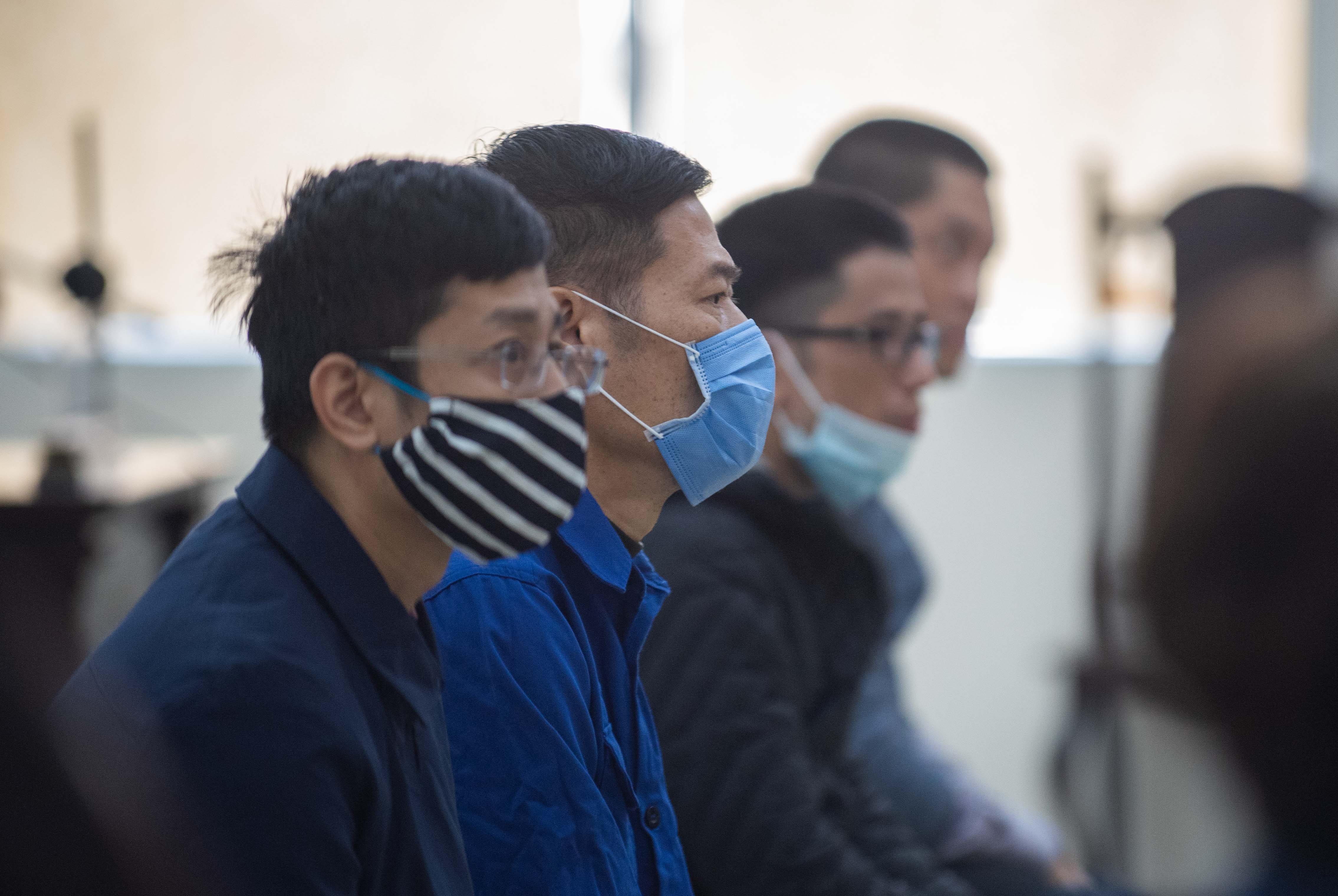 Xet xu cuu Giam doc CDC Ha Noi anh 1