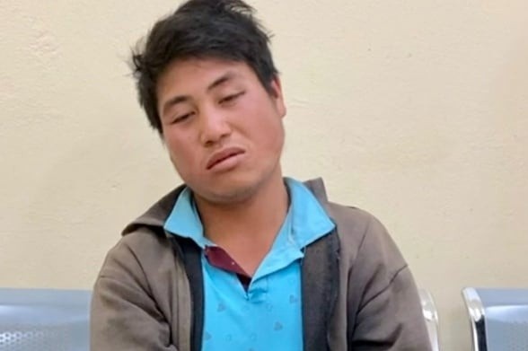Nghi pham buon ma tuy ban cong an hinh anh