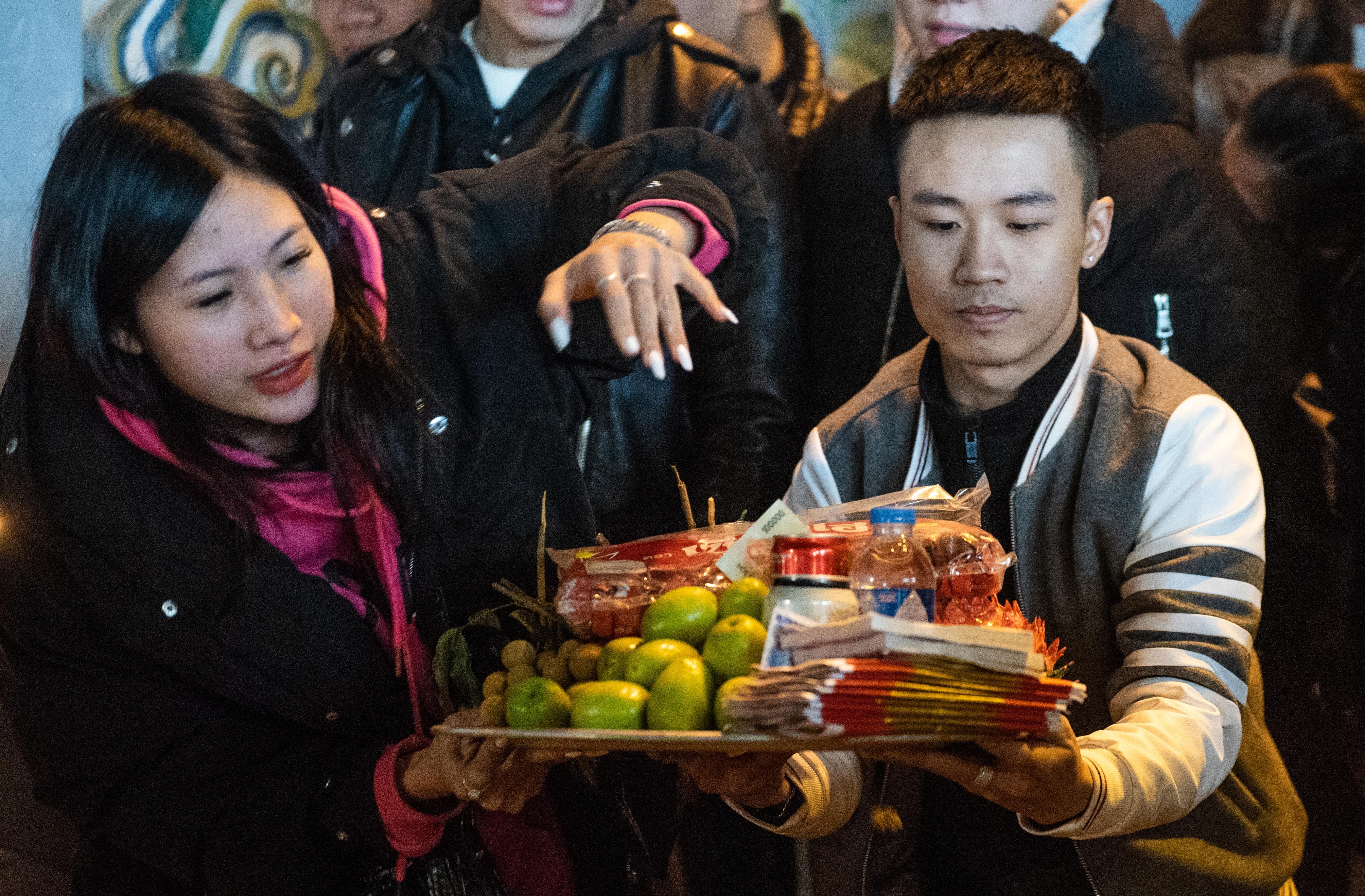 di phu tay ho mung 1 thang chap anh 5