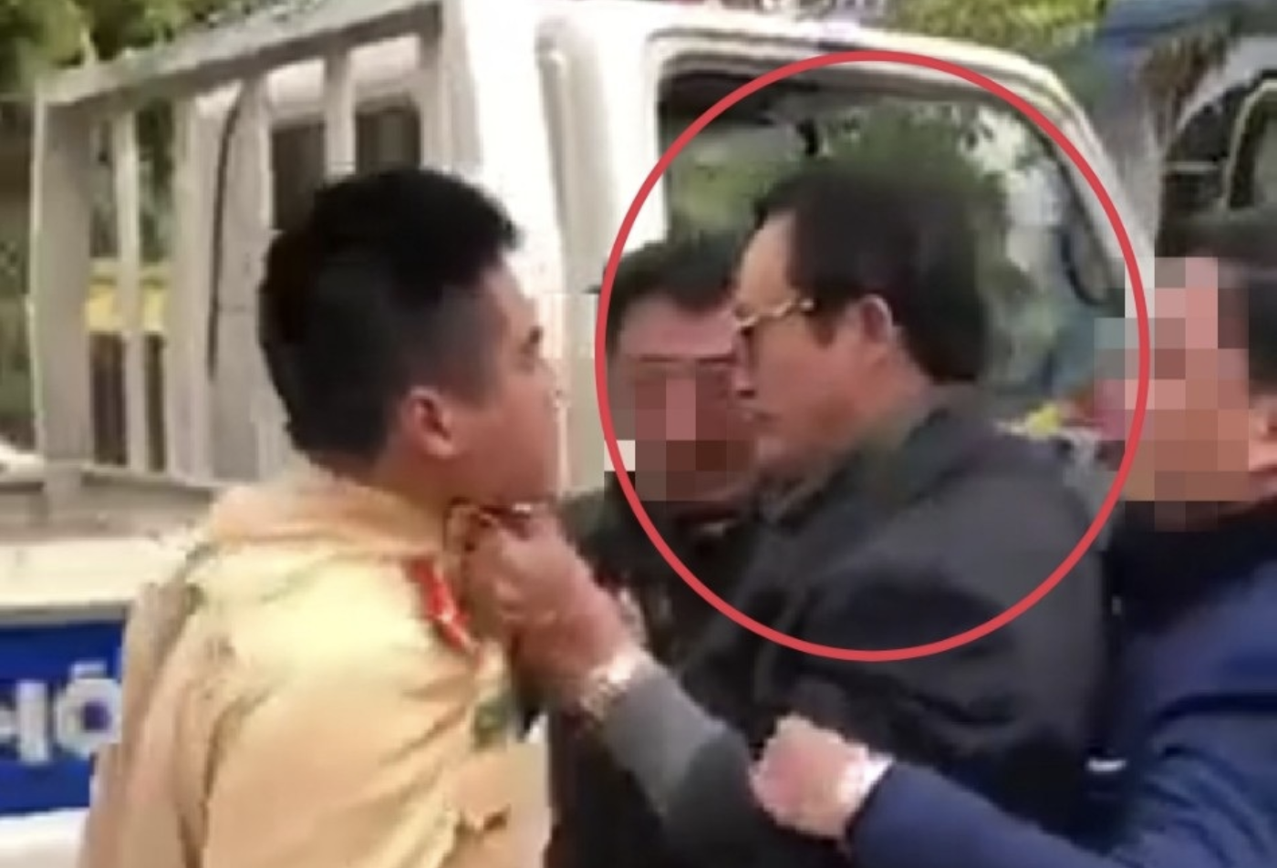 Ky luat canh cao Chi cuc truong say ruou, tum co ao CSGT hinh anh