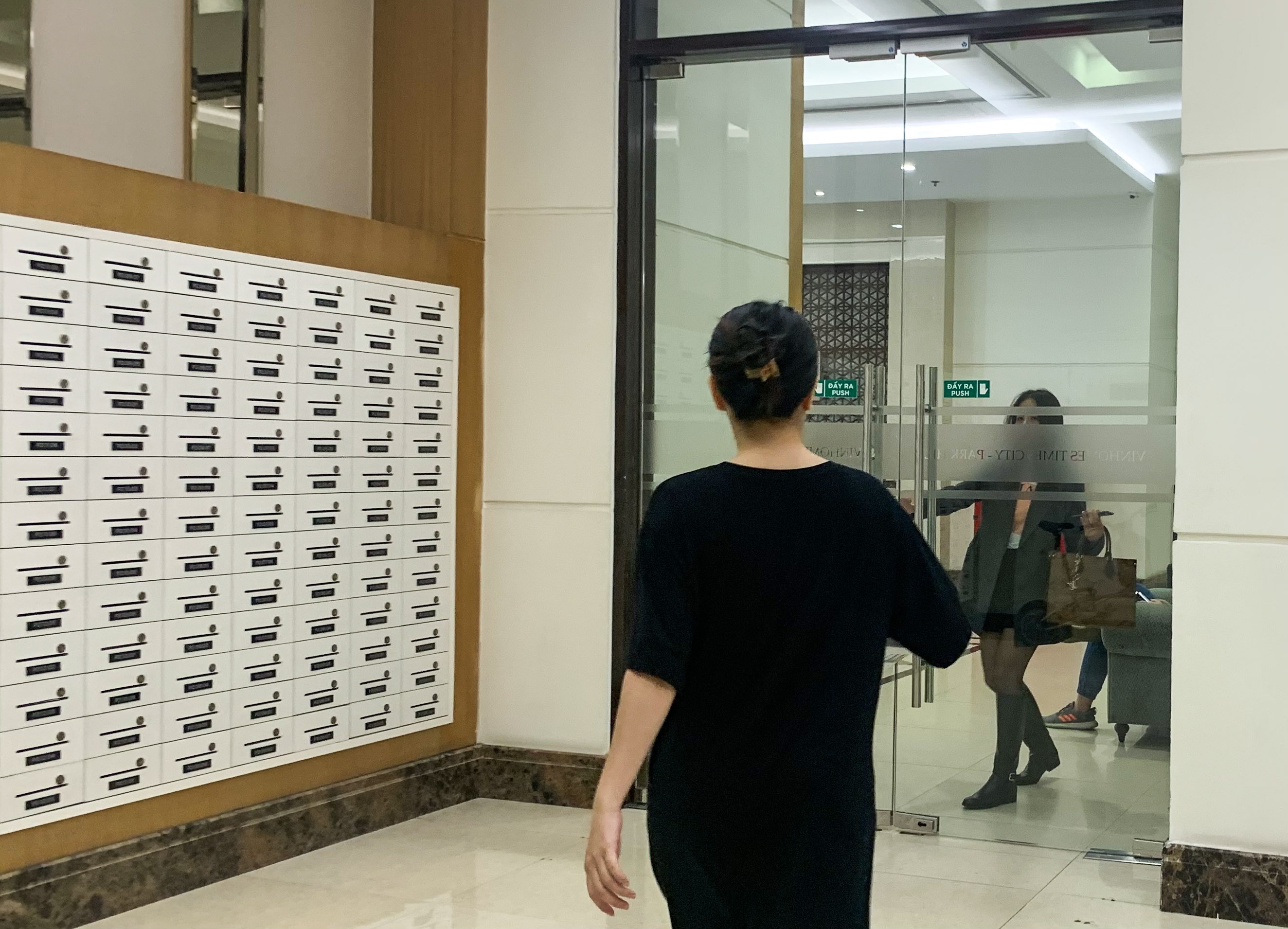 Ke hiep dam o chung cu anh 1