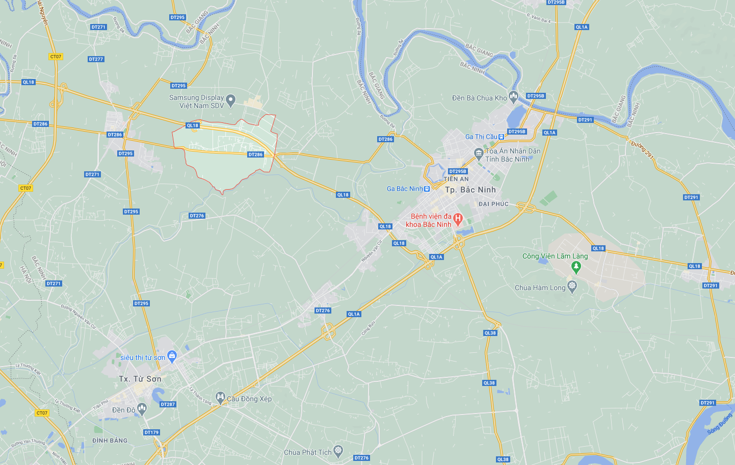 Thai nhi tu vong o bai rac anh 2