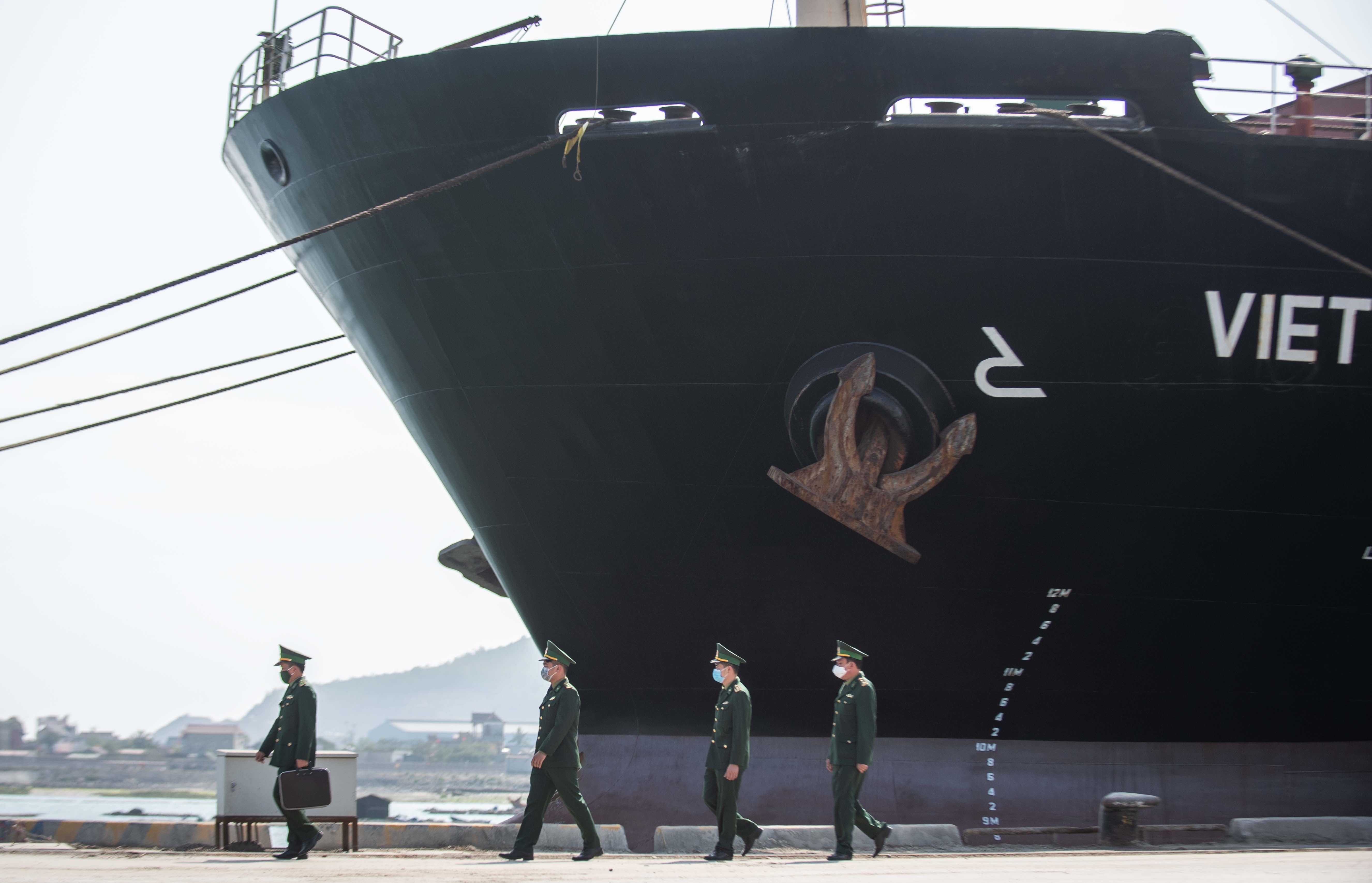 Bo doi bien truc chien xuyen Tet anh 8