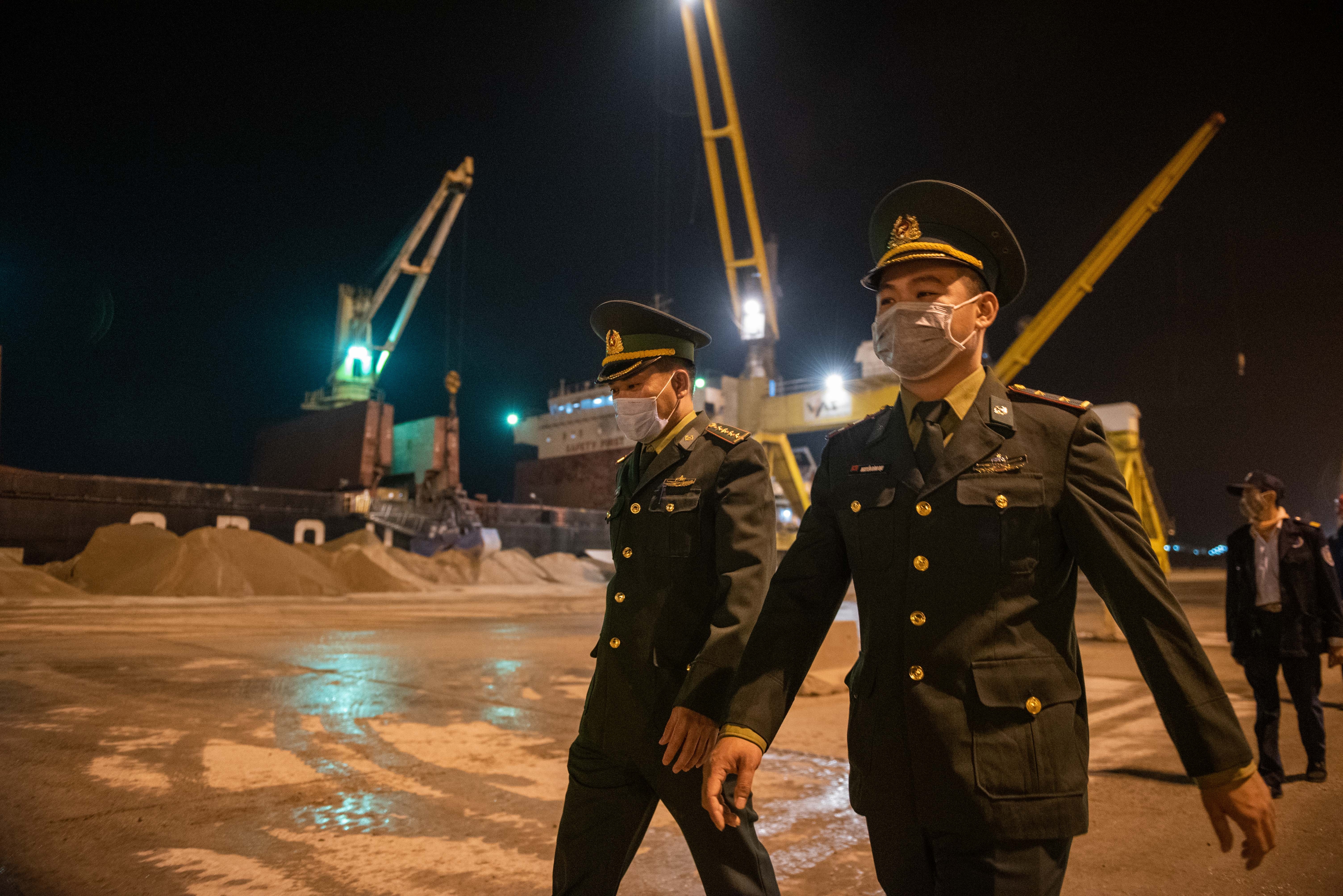 Bo doi bien truc chien xuyen Tet anh 10