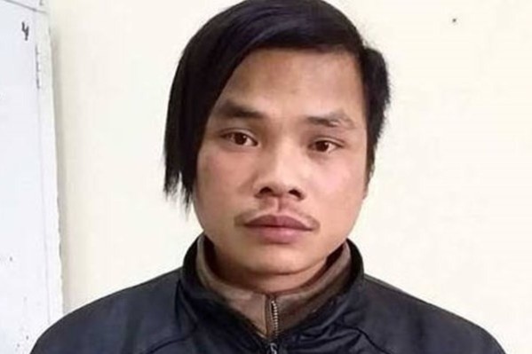 Con trai phong hoa dot cha hinh anh