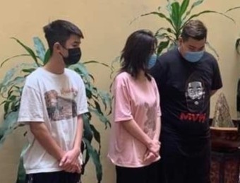 24 thanh nien hon chien vi loi nho va cua mot co gai hinh anh