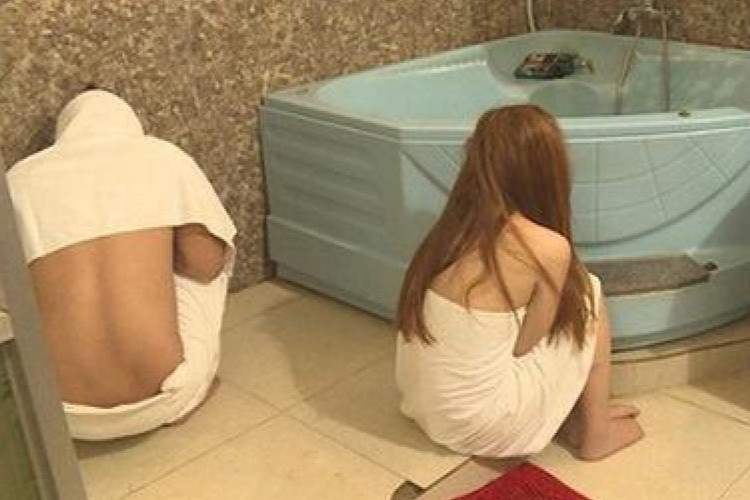 Chu nha nghi moi gioi mai dam 100.000 dong moi luot hinh anh