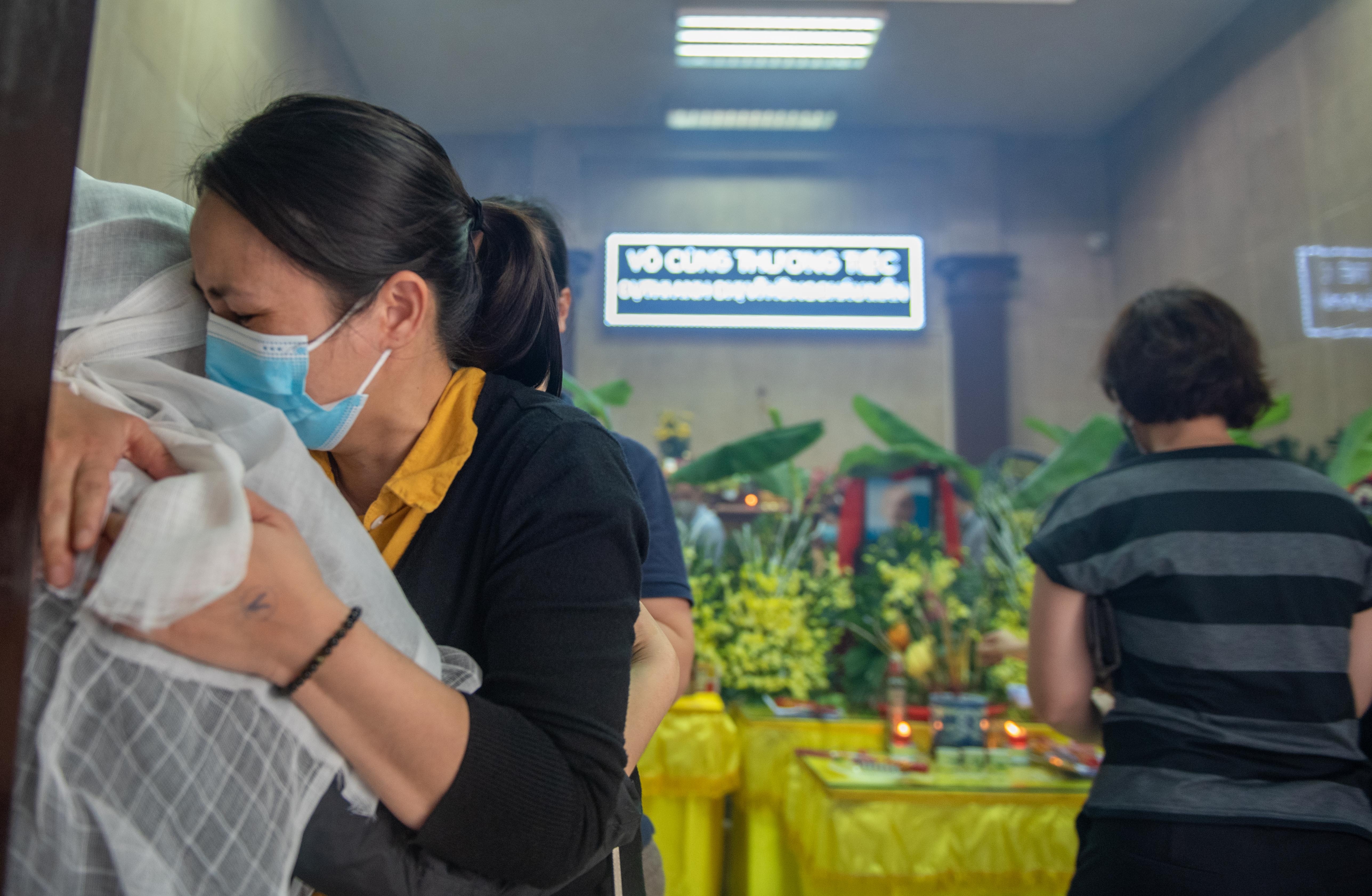 chay nha 4 nguoi chet anh 5