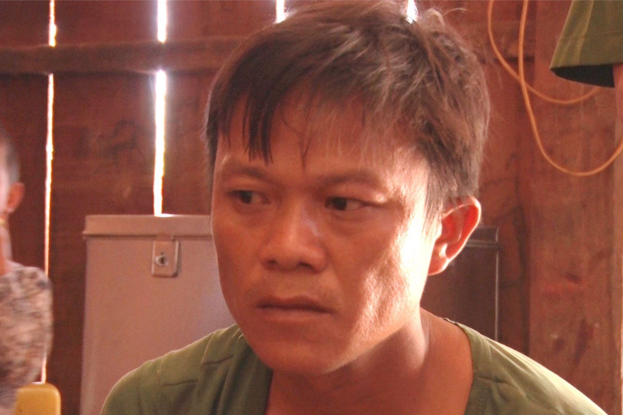 Ban chet nguoi vi tuong ga rung hinh anh