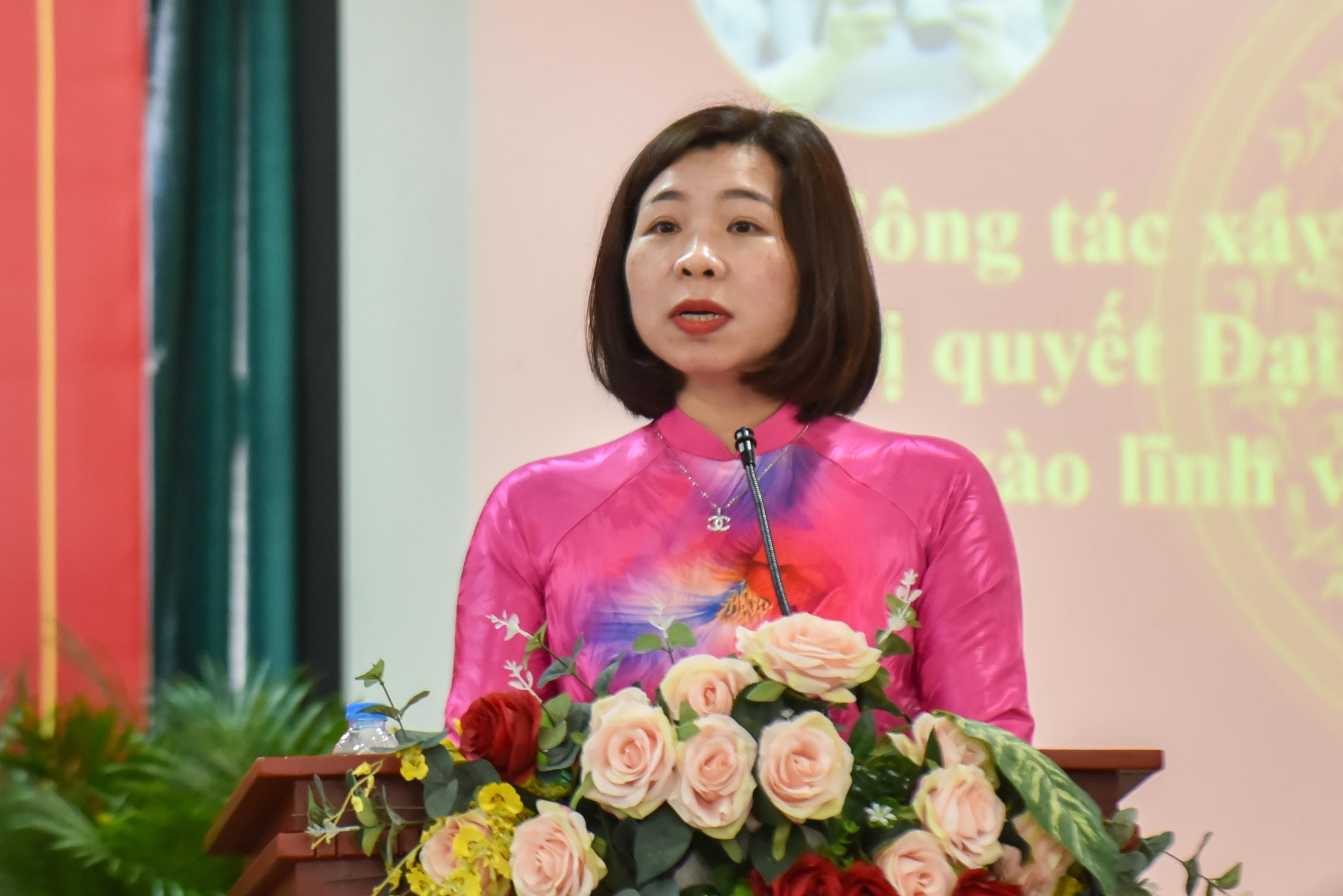 hoi thao nghien cuu,  giang day ly luan anh 2