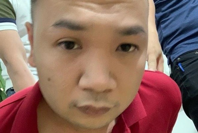 Loi khai ke quyt tien cua gai ban dam hinh anh