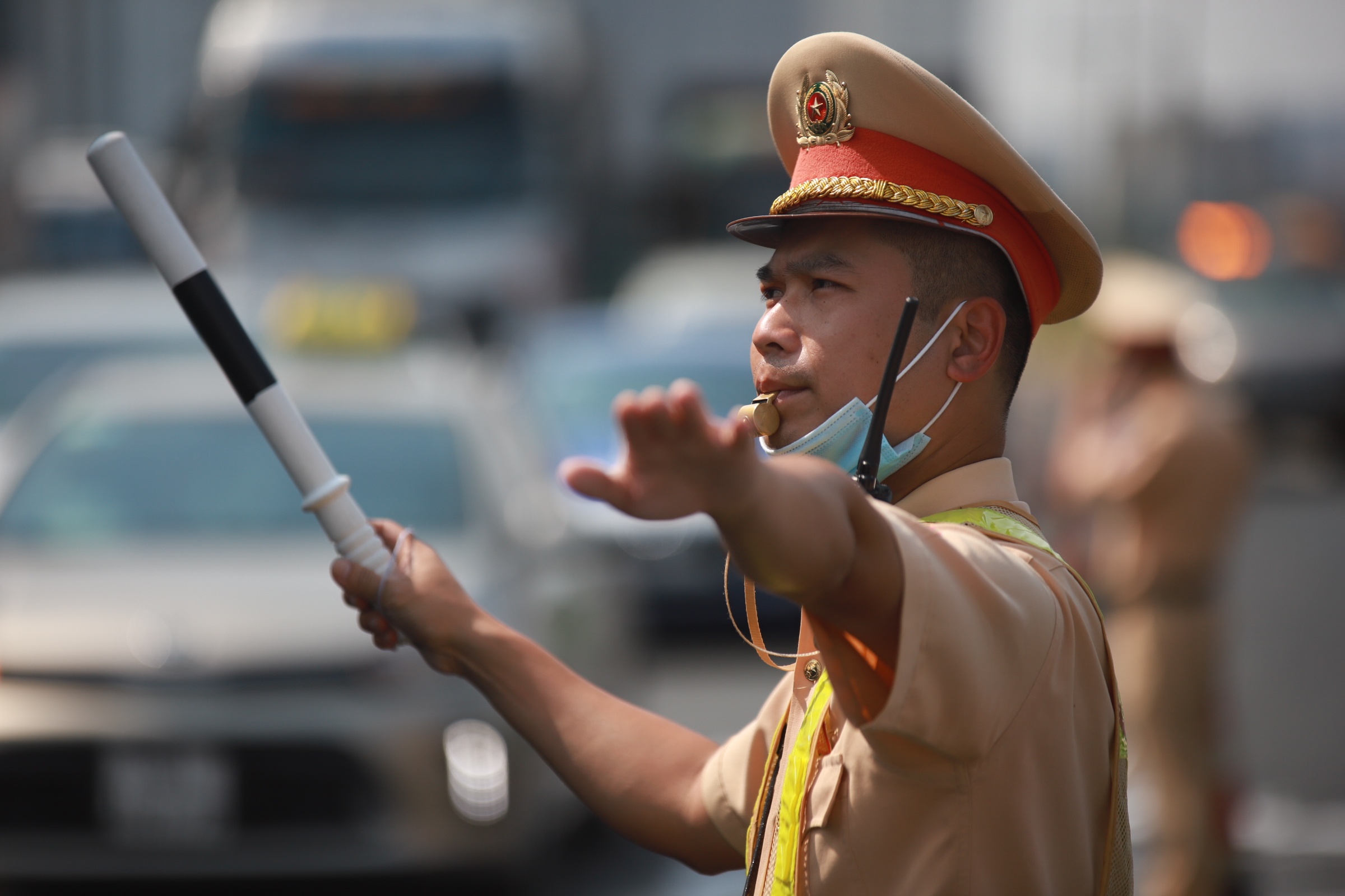 Chay xe cao toc Phap Van - Cau Gie anh 8