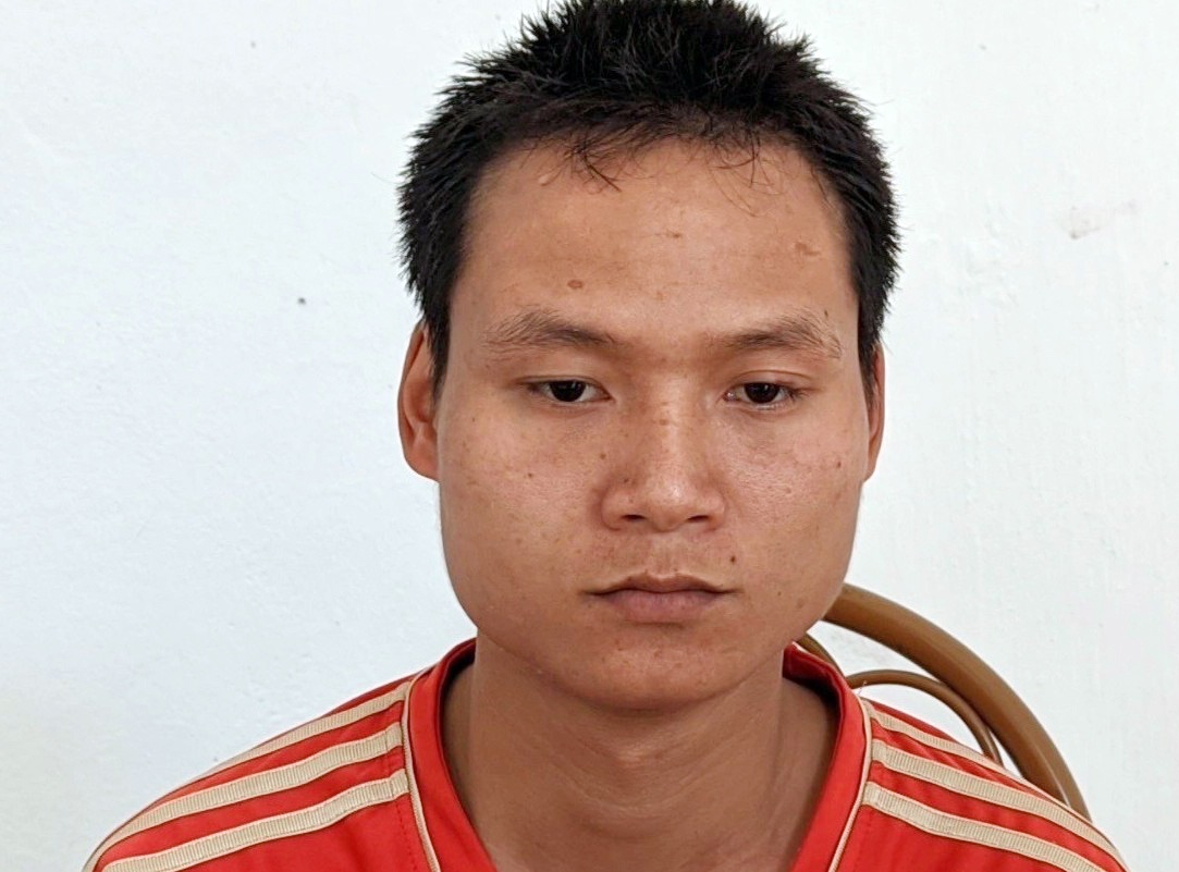 Giet nguoi tinh roi giau xac ben bo suoi hinh anh