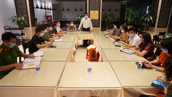 khach san thu phi cach ly 1, 7 trieu anh 2