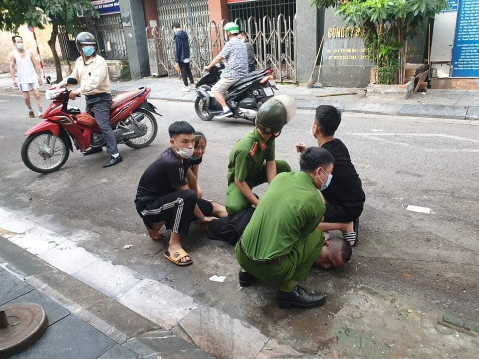 Nguoi dan cung canh sat bat toi pham anh 1